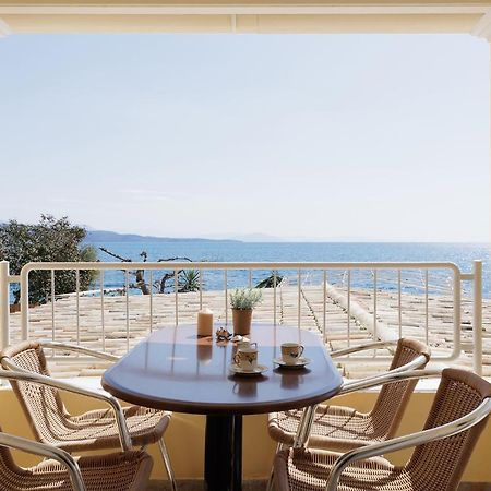 Salt & Sun Apartments By Konnect, At Kaminaki Beach Ниссаки Экстерьер фото